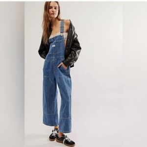 LEVI’S Baggy Highwater Paneled Overalls